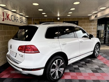 Used Volkswagen Touareg 2016 for sale - 78676891: Photo