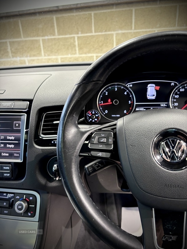 Used Volkswagen Touareg 2016 for sale - 76014364: Photo 14