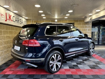 Used Volkswagen Touareg 2016 for sale - 76014364: Photo 2