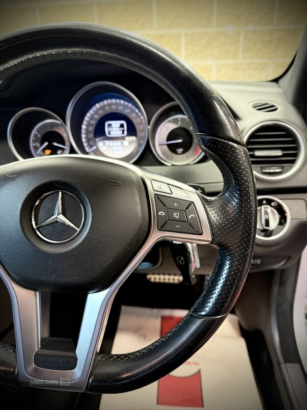 Used Mercedes-Benz C Class 2011 for sale - 77575573: Photo 16
