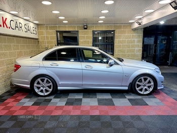 Used Mercedes-Benz C Class 2011 for sale - 77575573: Photo