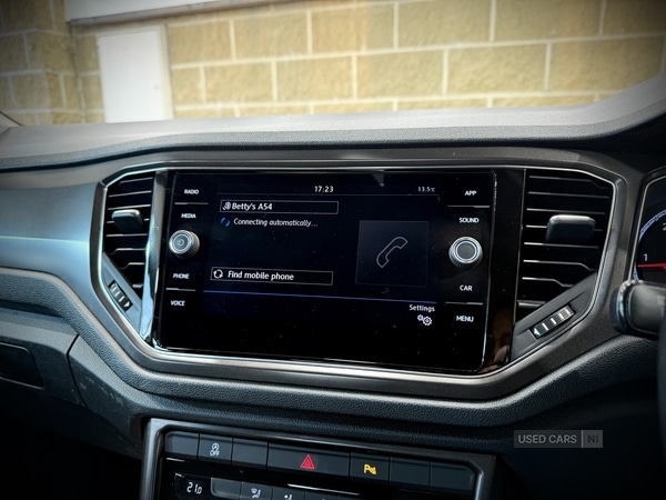 Used Volkswagen T-Roc 2019 for sale - 76486054: Photo 25