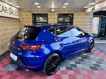 Used SEAT Leon 2019 for sale - 78729100: Photo