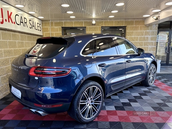 Used Porsche Macan 2015 for sale - 77217904: Photo 2