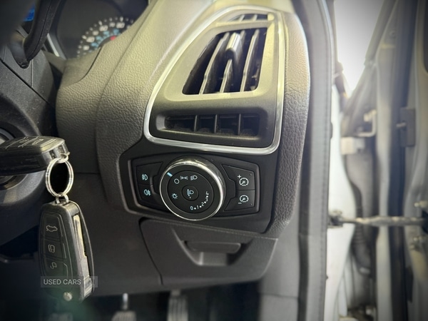 Used Ford Focus 2011 for sale - 77799601: Photo 18