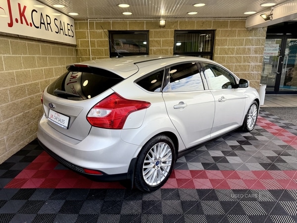 Used Ford Focus 2011 for sale - 77799601: Photo 2