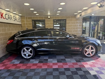 Used Mercedes-Benz CLS 2013 for sale - 78417657: Photo