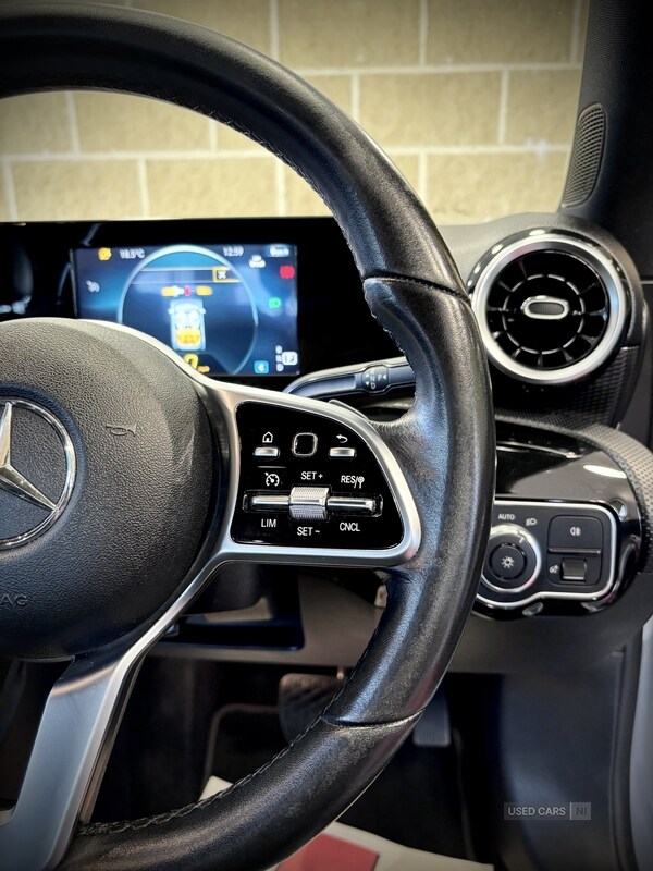 Used Mercedes-Benz A-Class 2018 for sale - 75770332: Photo 15