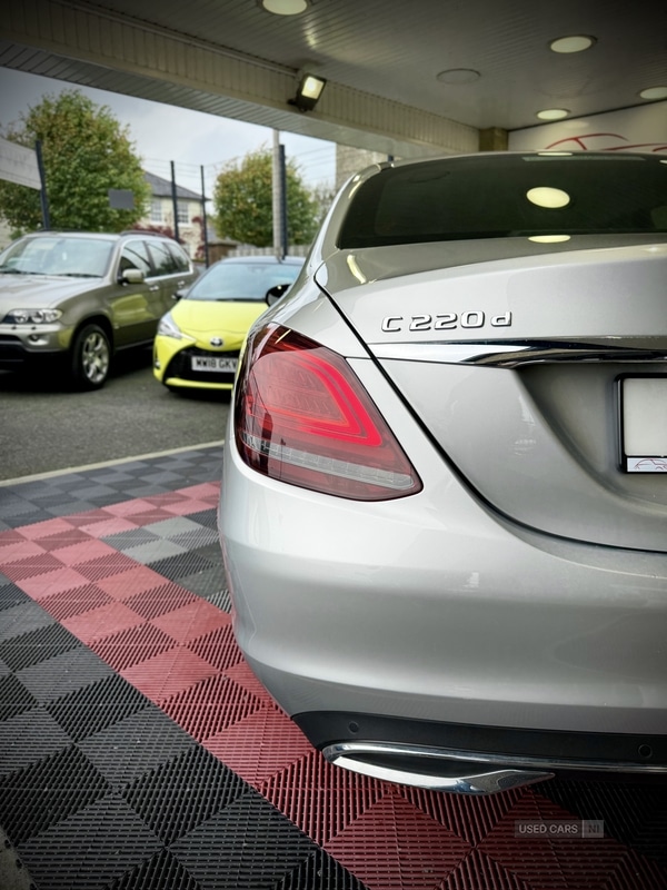 Used Mercedes-Benz C Class 2018 for sale - 76251561: Photo 11