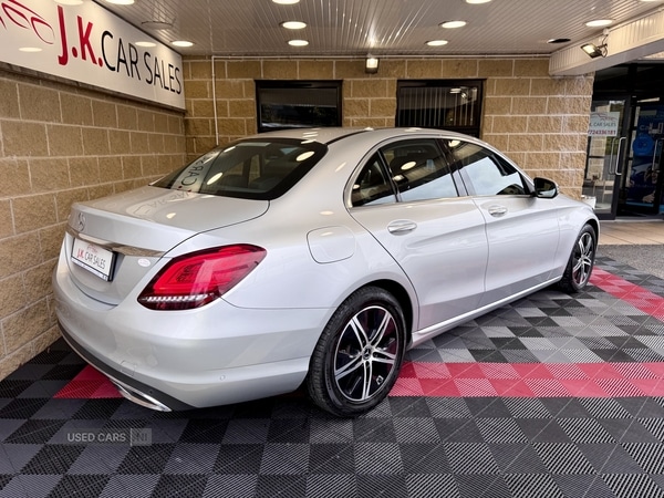Used Mercedes-Benz C Class 2018 for sale - 76251561: Photo 2