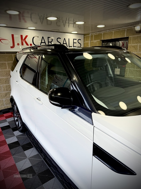 Used Land Rover Discovery 2017 for sale - 76190322: Photo 11