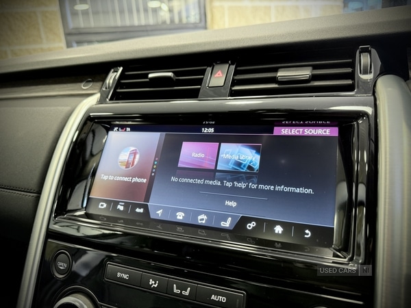 Used Land Rover Discovery 2017 for sale - 76190322: Photo 21