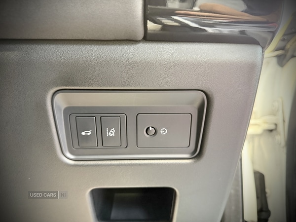 Used Land Rover Discovery 2017 for sale - 76190322: Photo 33