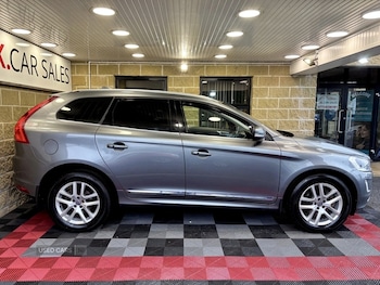 Used Volvo XC60 2017 for sale - 78261925: Photo