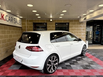 Used Volkswagen Golf 2015 for sale - 75364646: Photo