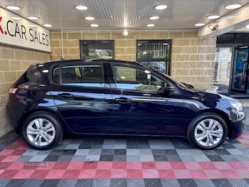 Used Peugeot 308 2016 for sale - 79259999: Photo
