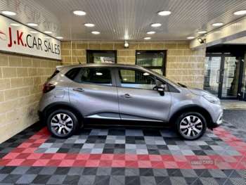 Used Renault Captur 2017 for sale - 72816441: Photo