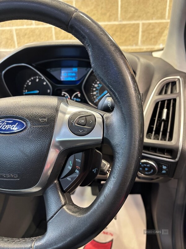 Used Ford Focus 2011 for sale - 75659367: Photo 14