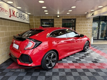 Used Honda Civic 2019 for sale - 75372351: Photo
