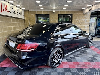 Used Mercedes-Benz E Class 2014 for sale - 79325560: Photo