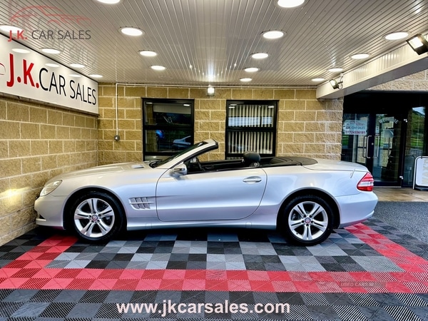 Used Mercedes-Benz SL 2009 for sale - 71249071: Photo 8
