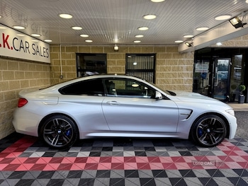 Used BMW M4 2017 for sale - 77599346: Photo