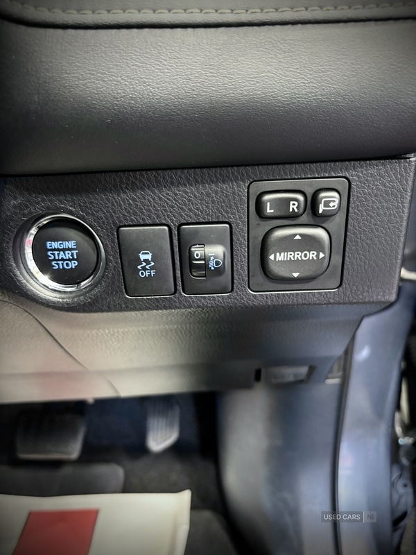 Used Toyota RAV4 2014 for sale - 76474122: Photo 15