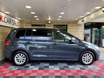 Used Volkswagen Touran 2017 for sale - 74899443: Photo