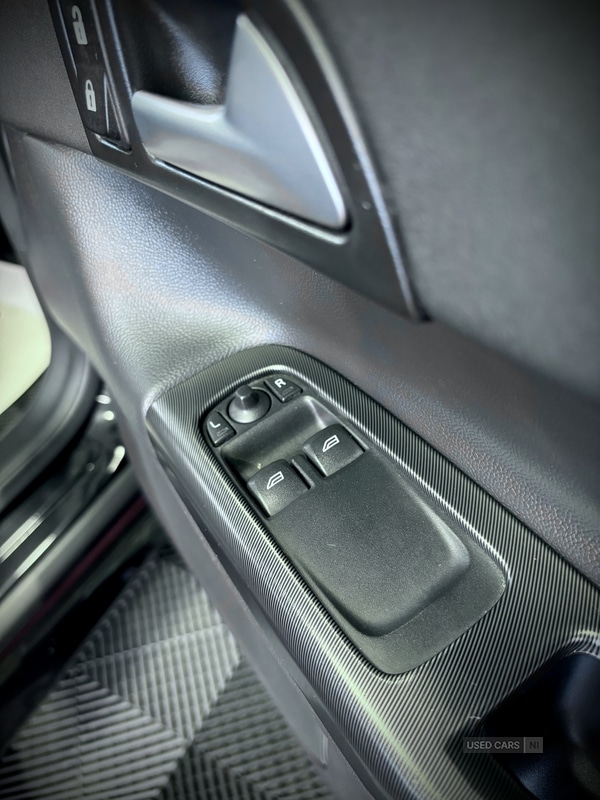 Used Volvo C30 2011 for sale - 76372130: Photo 20