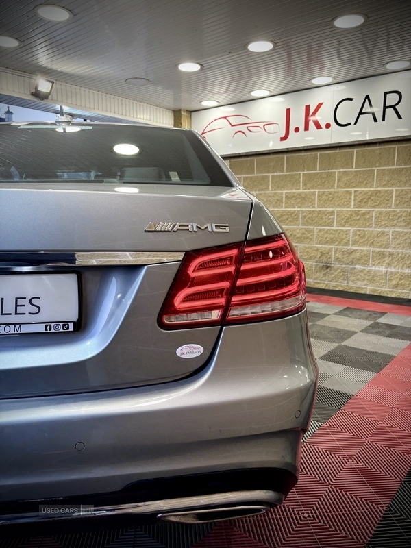 Used Mercedes-Benz E Class 2013 for sale - 77978727: Photo 11
