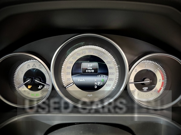 Used Mercedes-Benz E Class 2013 for sale - 77978727: Photo 14