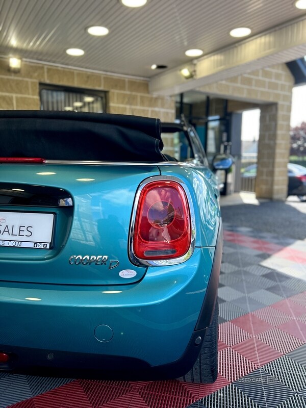 Used MINI Convertible 2017 for sale - 74574889: Photo 16