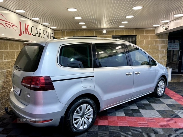 Used Volkswagen Sharan 2017 for sale - 76927242: Photo 2