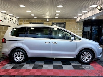 Used Volkswagen Sharan 2017 for sale - 76927242: Photo