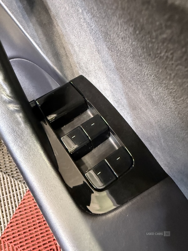 Used Tesla Model 3 2019 for sale - 76977084: Photo 13