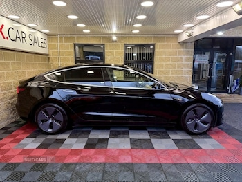 Used Tesla Model 3 2019 for sale - 76977084: Photo