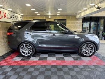 Used Land Rover Discovery 2019 for sale - 76240703: Photo