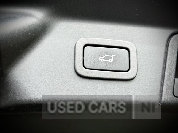 Used Land Rover Range Rover Velar 2017 for sale - 77893383: Photo 40