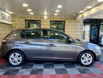 Used Peugeot 308 2014 for sale - 74668829: Photo