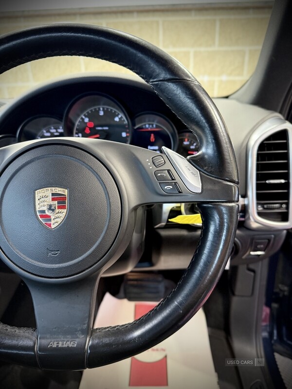 Used Porsche Cayenne 2012 for sale - 75312059: Photo 17