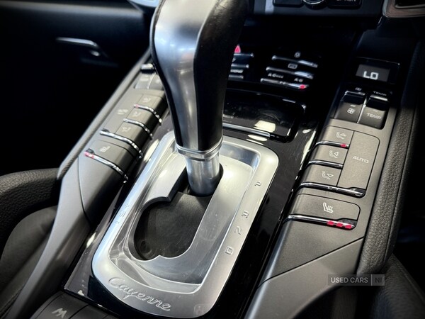 Used Porsche Cayenne 2012 for sale - 75312059: Photo 27
