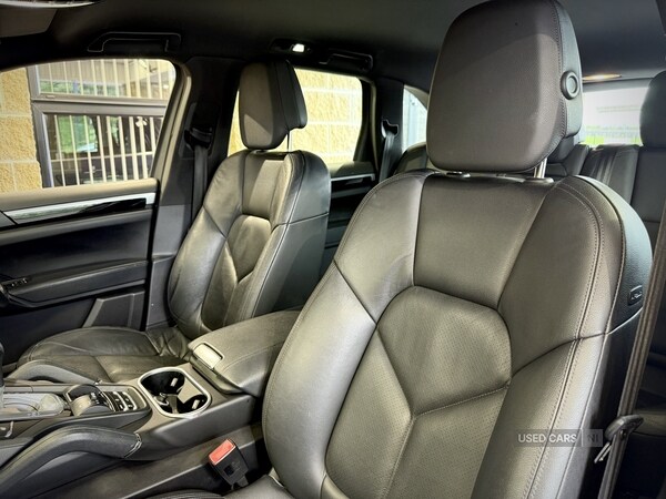 Used Porsche Cayenne 2012 for sale - 75312059: Photo 30