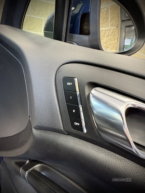 Used Porsche Cayenne 2012 for sale - 75312059: Photo 34