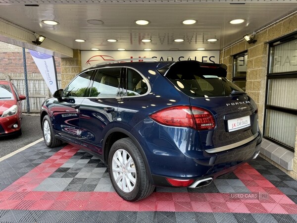 Used Porsche Cayenne 2012 for sale - 75312059: Photo 5