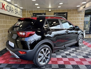 Used Kia Stonic 2019 for sale - 78101980: Photo