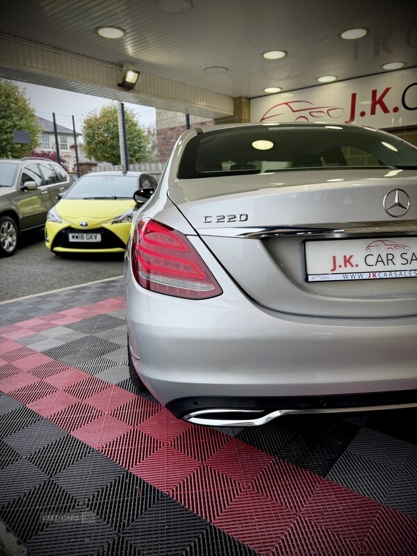 Used Mercedes-Benz C Class 2015 for sale - 76315405: Photo 10