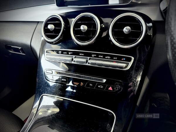 Used Mercedes-Benz C Class 2015 for sale - 76315405: Photo 25
