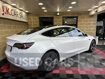 Used Tesla Model 3 2020 for sale - 77587662: Photo