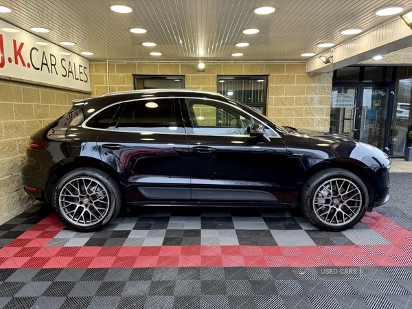 Used Porsche Macan 2016 for sale - 76562894: Photo 2