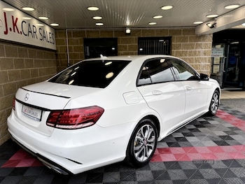 Used Mercedes-Benz E Class 2013 for sale - 79189472: Photo